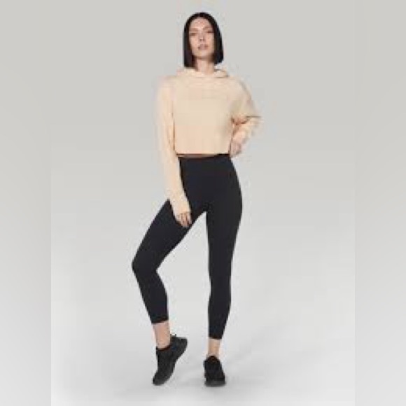 NWT - NIKE SPORTSWEAR CROP HOODIE SHIMMER - XS - Picture 4 of 9